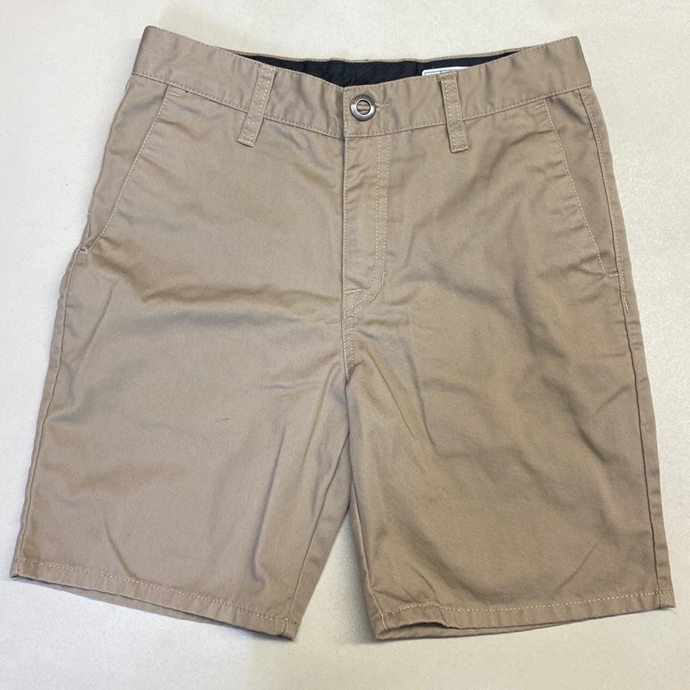 Volcom shorts